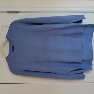 Tahari Women's long sleeve pullover sweater size Small